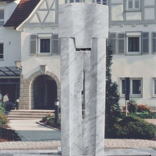 Wasserplastik, 2003